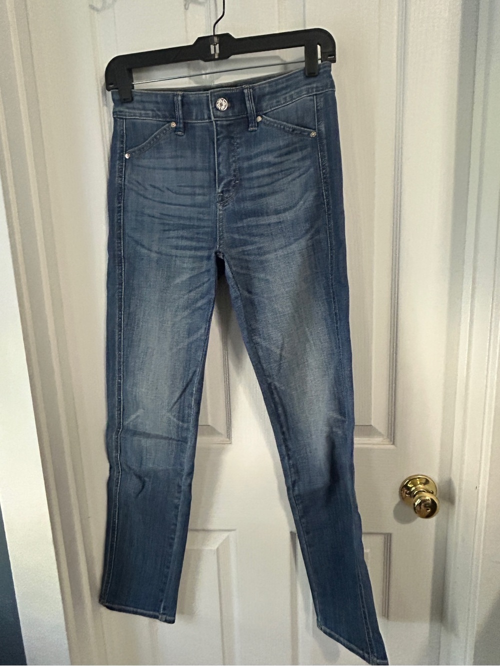 White House Black Market Women's Straight Leg Jeans - Blue Wash